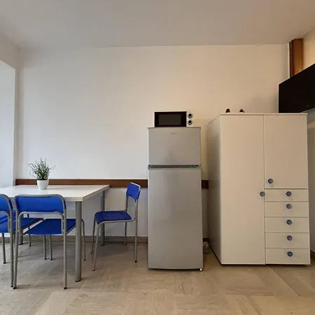 Lägenhet Flat Next To The In Pineda